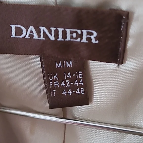 Danier leather jaket vintage - Picture 2 of 11